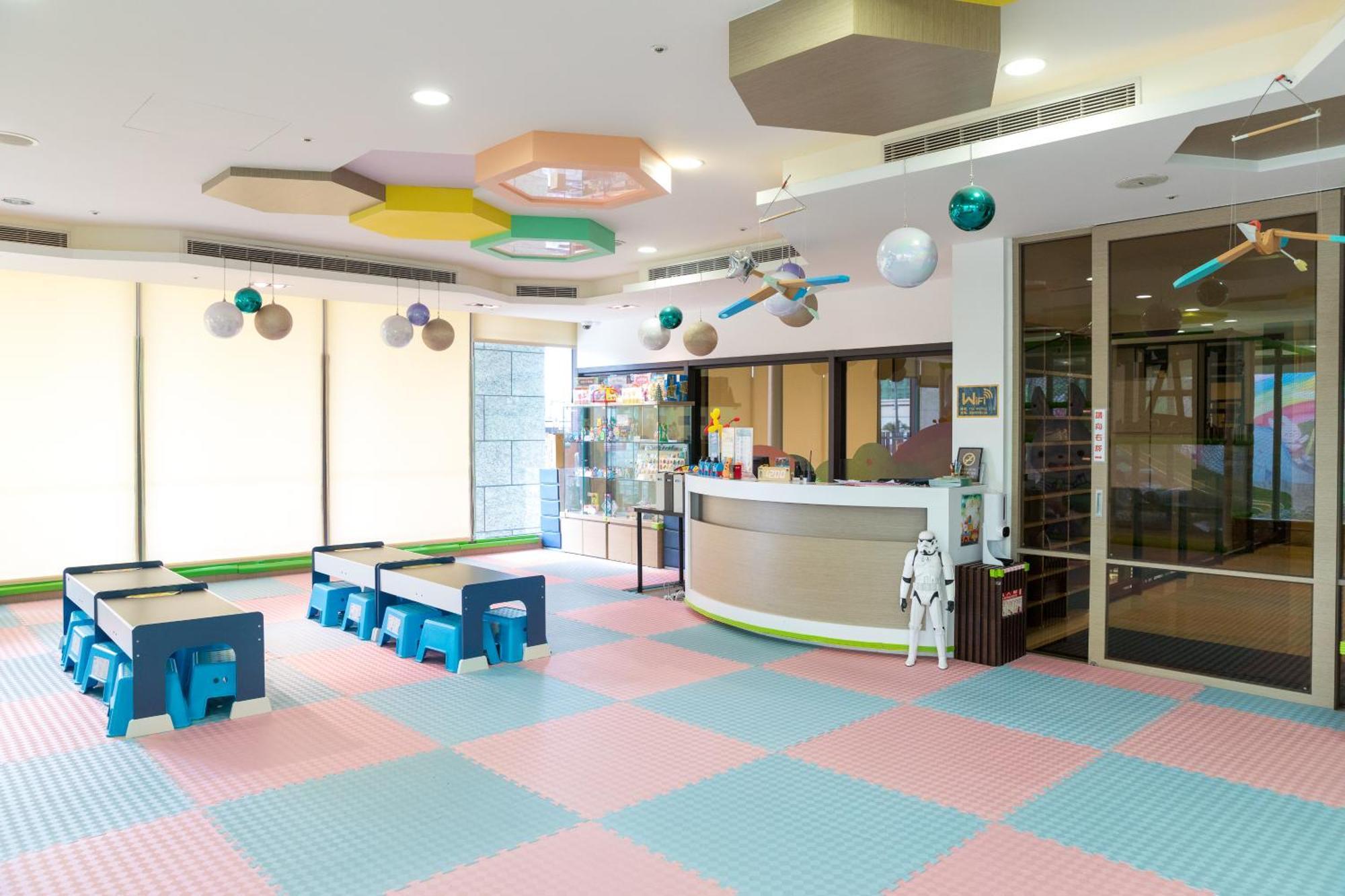Walden Hotel Yilan Exteriör bild